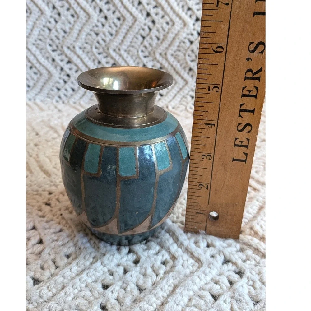 N/A vintage solid